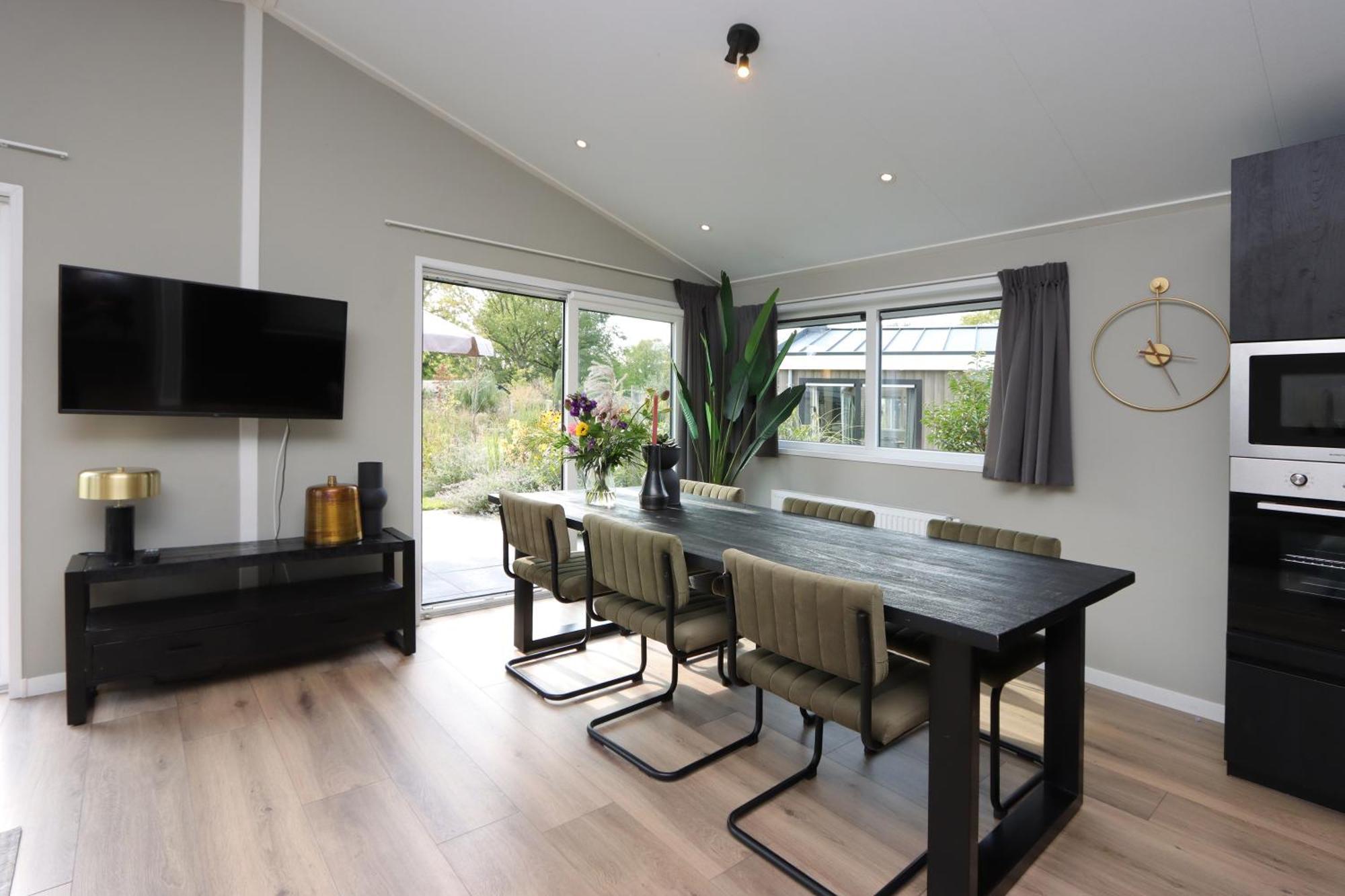 Wellness Chalet Veluwemeer Biddinghuizen Exteriör bild